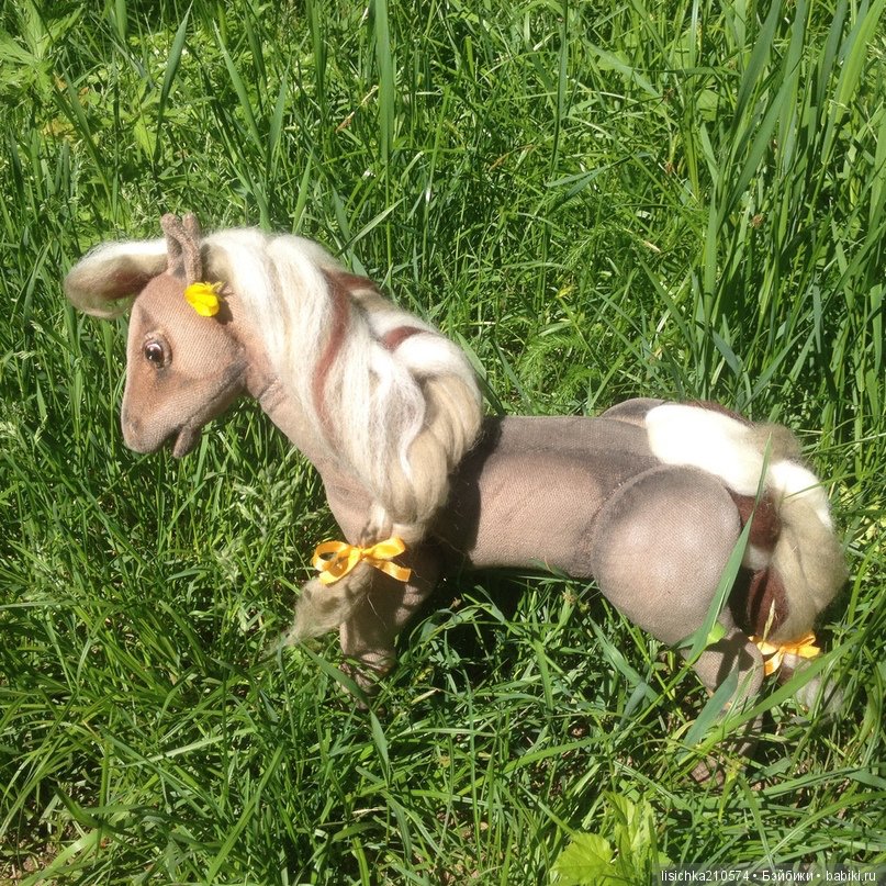 Я, люблю свою лошадку! Причешу ей шёрстку гладко... Текстильная шарнирная лошадка для Барби