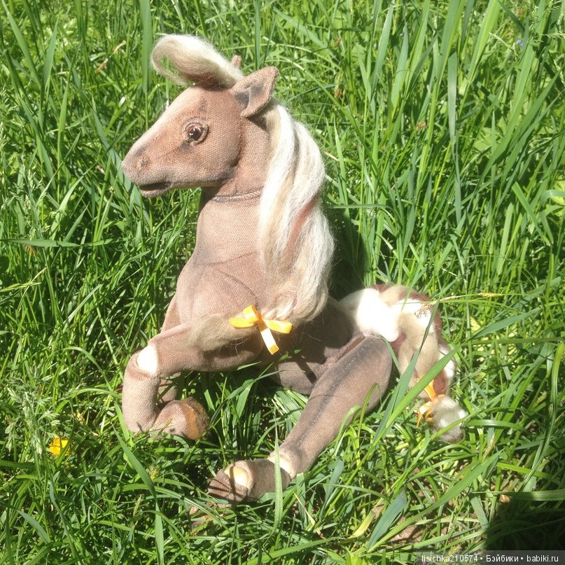 Я, люблю свою лошадку! Причешу ей шёрстку гладко... Текстильная шарнирная лошадка для Барби