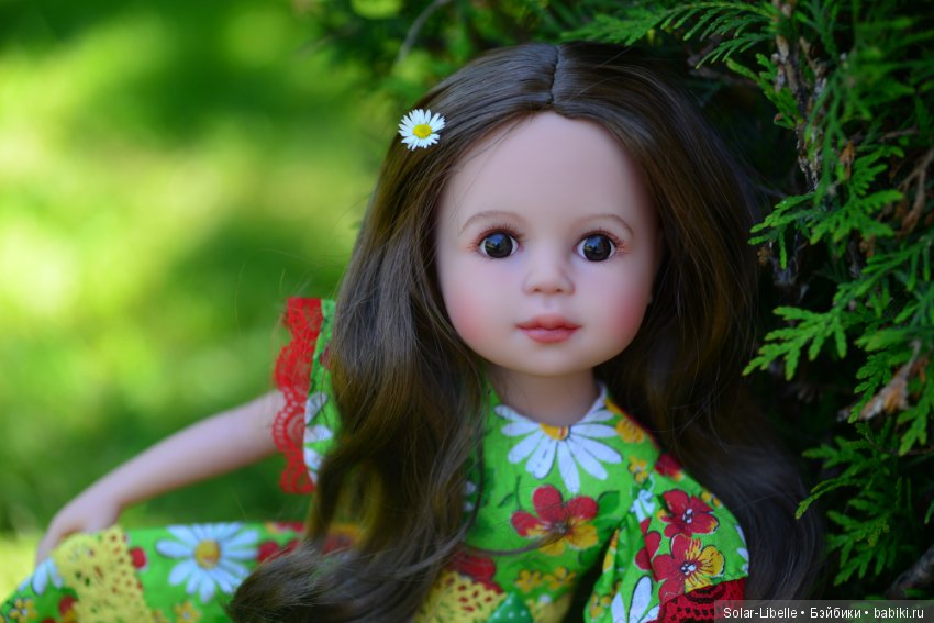 Еще одна Дюймовочка. Теперь брюнетка