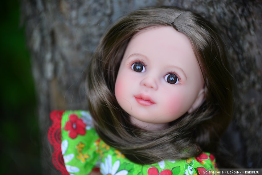 Еще одна Дюймовочка. Теперь брюнетка