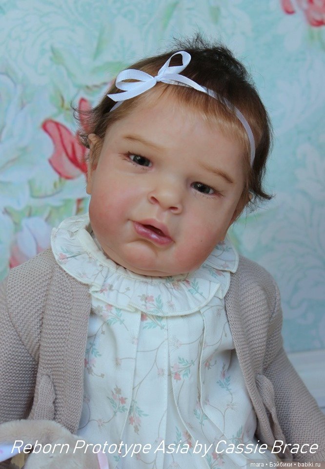 Asia скульптора Cassie Brace, автор прототипа Conny Burke