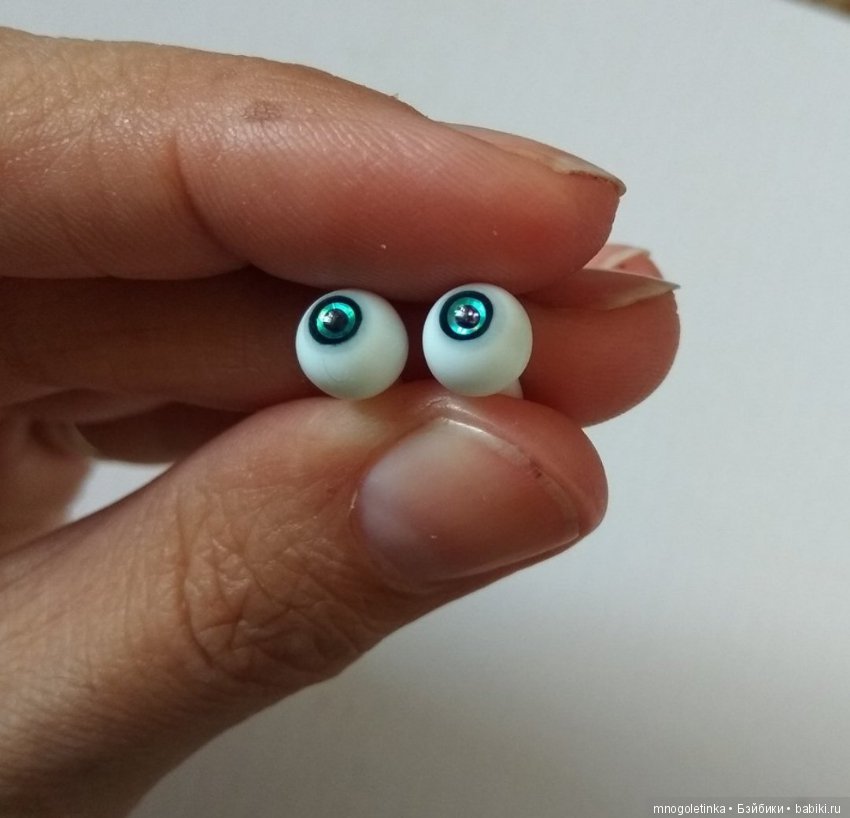 Глазки как коляски, только не катаются, а переливаются (фото 6)