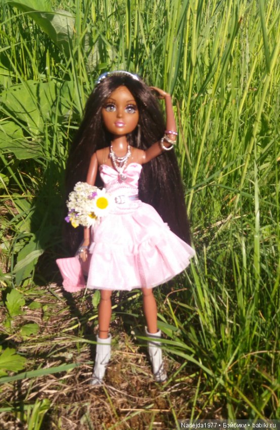 Бижу в новом платье — Куклы Bratz (Братц) и Moxie Girlz: MGA (фото 6)