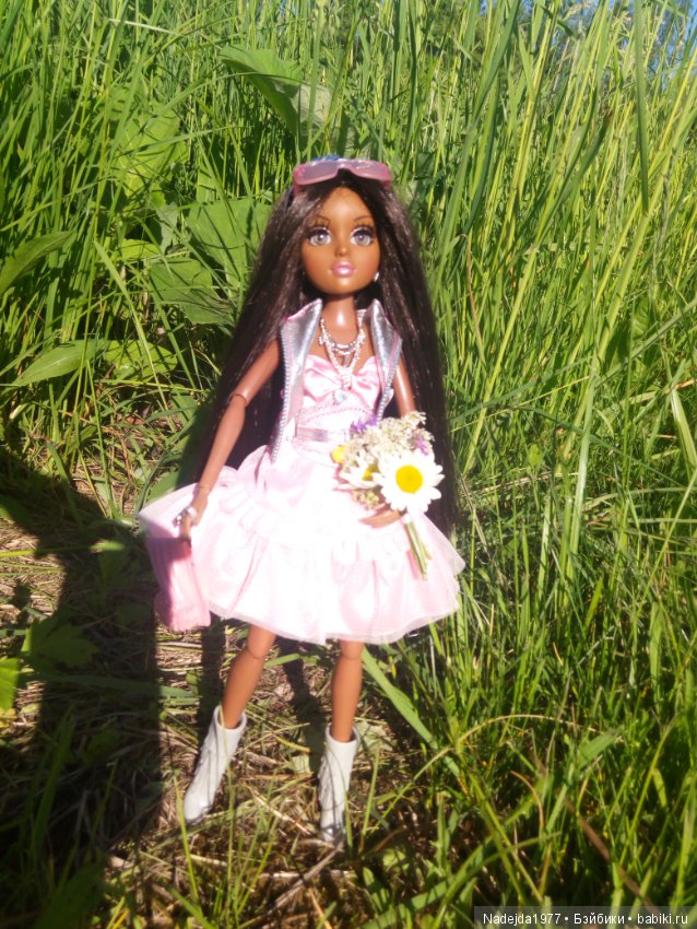 Бижу в новом платье — Куклы Bratz (Братц) и Moxie Girlz: MGA (фото 4)