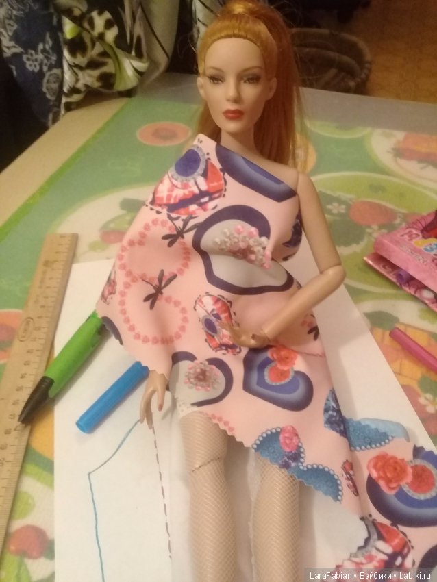 Кандидатка в Мисс Бейбики 2019 готовится к экскурсии (фото 2)