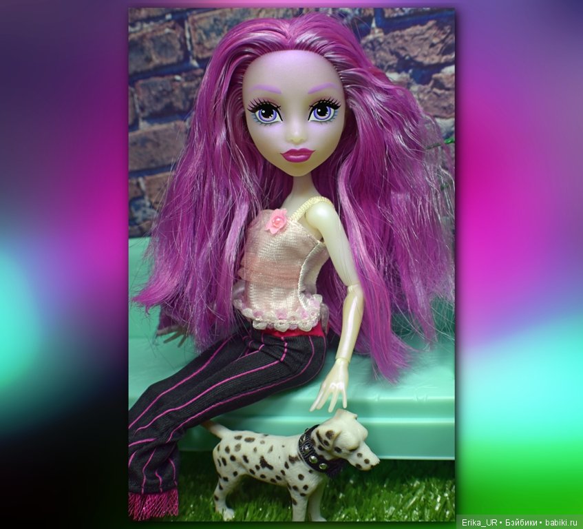 В доме моем много имен, Знаменитых и простых (С) /фиолетовые пряди