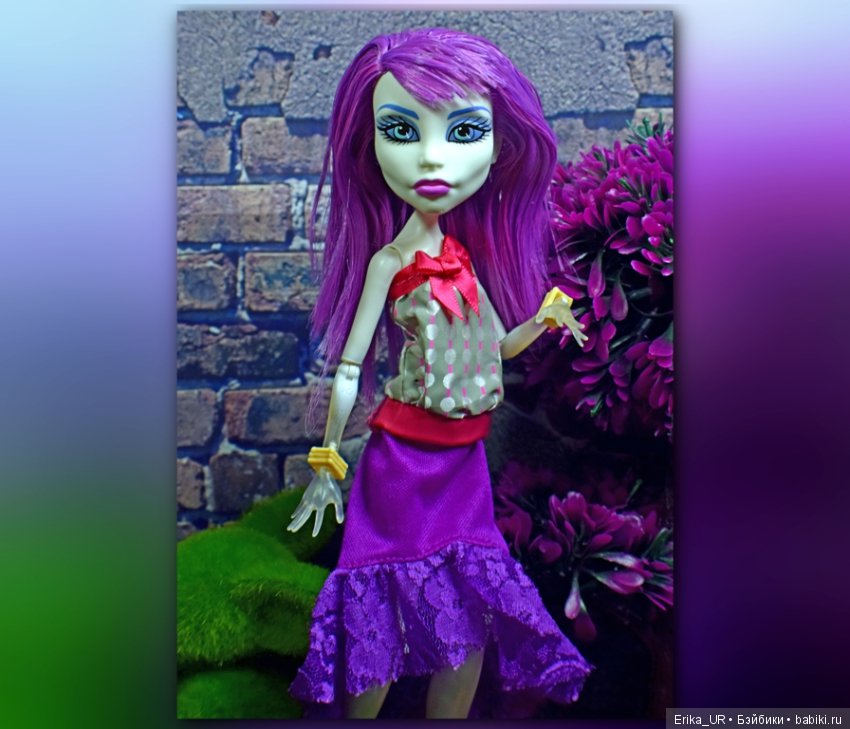 В доме моем много имен, Знаменитых и простых (С) /фиолетовые пряди