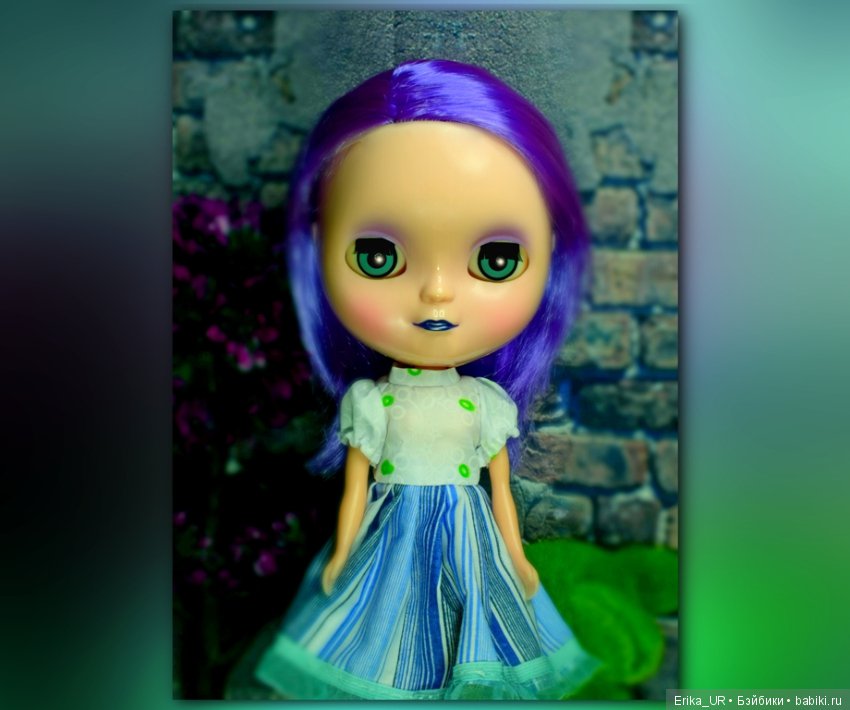 В доме моем много имен, Знаменитых и простых (С) /фиолетовые пряди