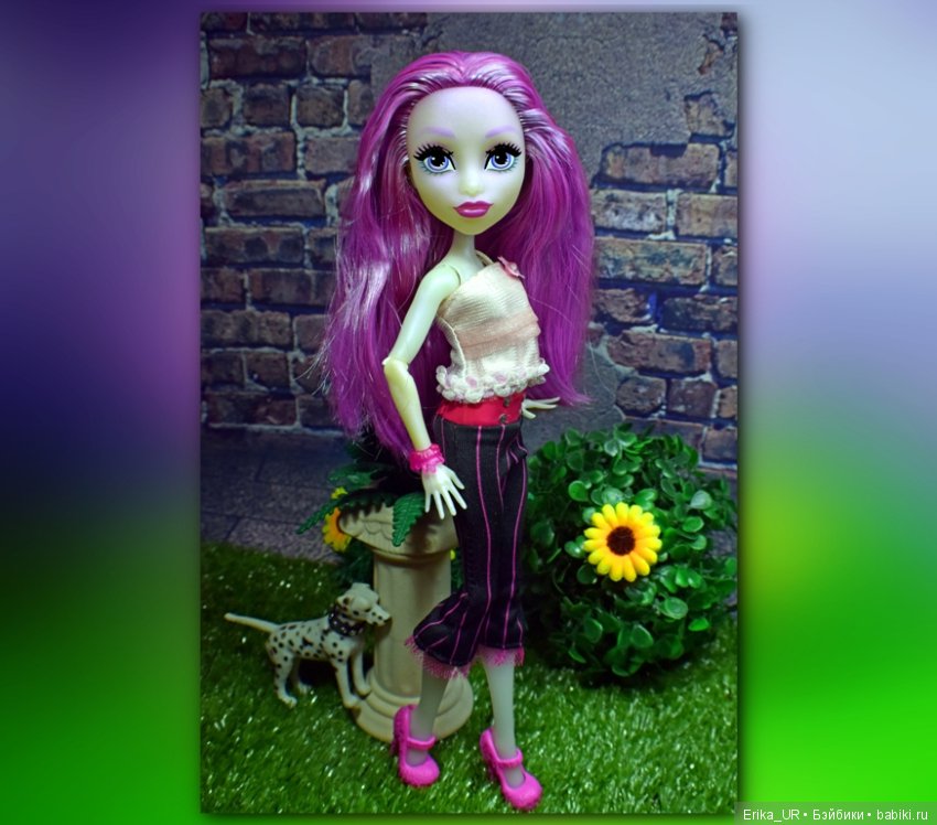 В доме моем много имен, Знаменитых и простых (С) /фиолетовые пряди