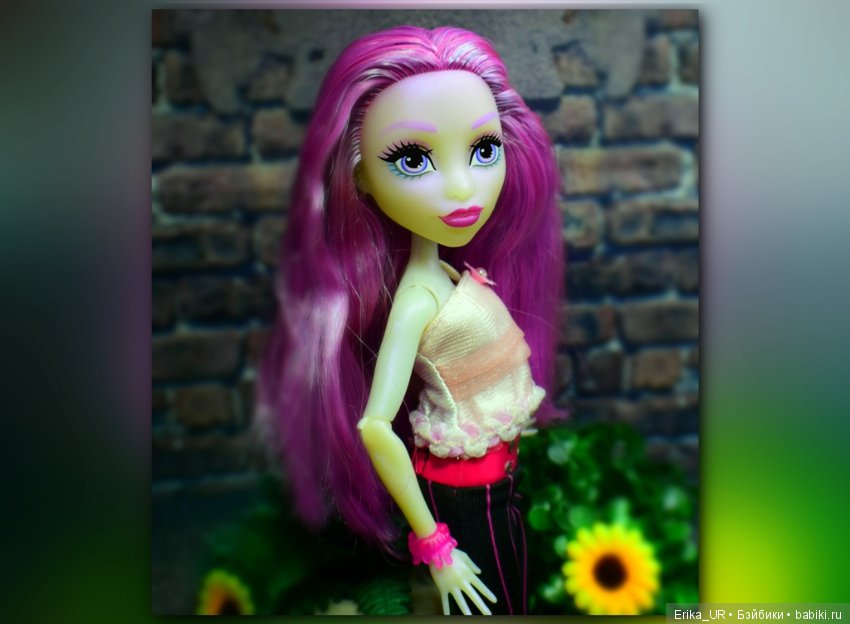 В доме моем много имен, Знаменитых и простых (С) /фиолетовые пряди