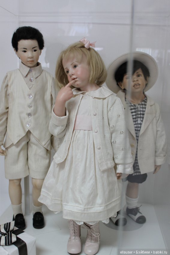 Куклы Гунзель, фарфор в воске. Распродажа музея