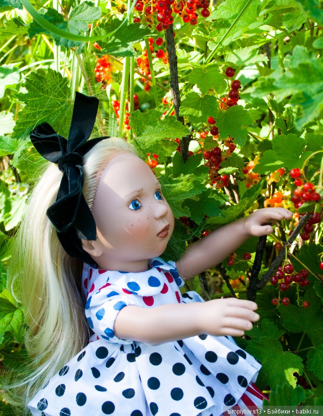 Первая прогулка Анки — Игровые куклы Zwergnase (Цвергназе) Junior: Джуниор (фото 3)