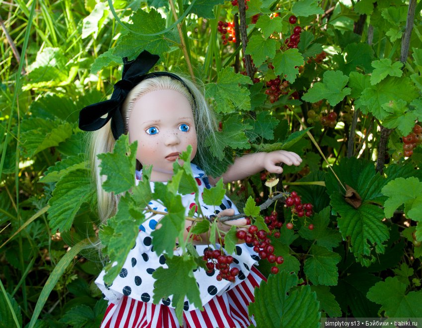 Первая прогулка Анки — Игровые куклы Zwergnase (Цвергназе) Junior: Джуниор (фото 5)