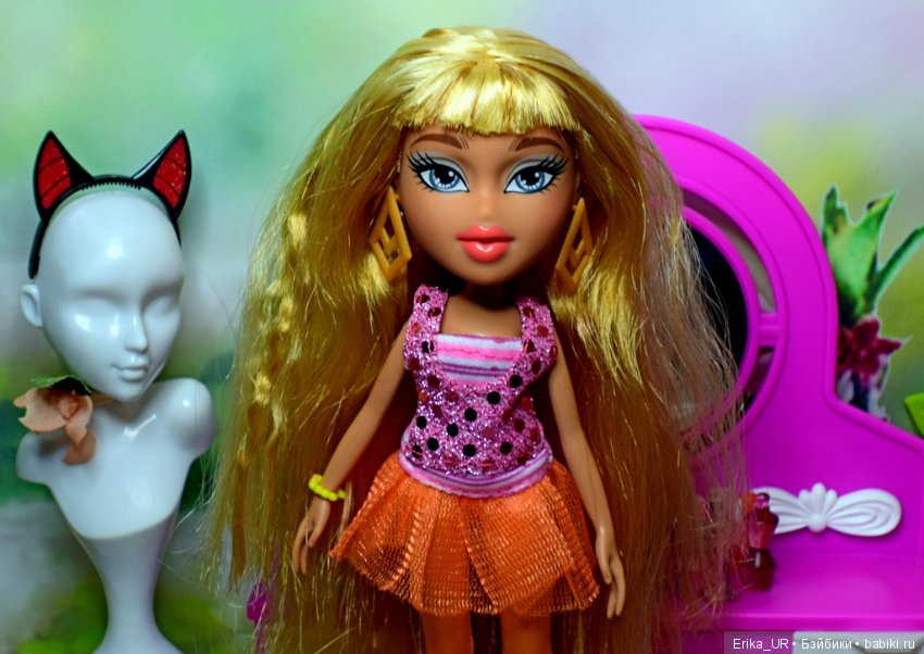 В доме моем много имен, Знаменитых и простых (С) /4 блондинки и брюнетка (фото 4)