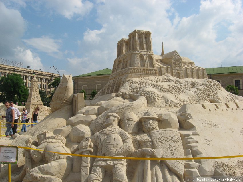 Обычный песок и руки Мастеров творят чудеса (фото 6)