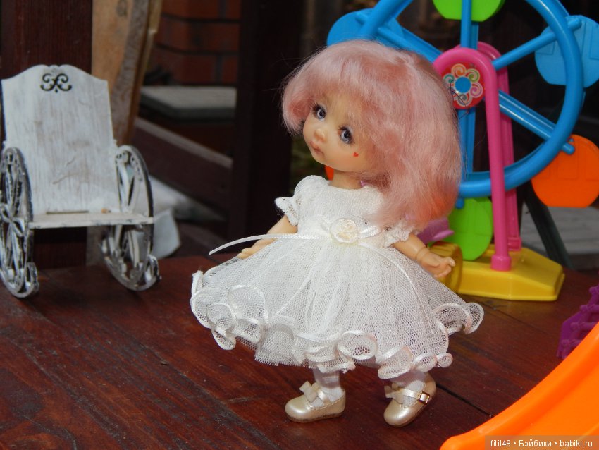 Примеряем обновки с выставки Dollscar (фото 4)