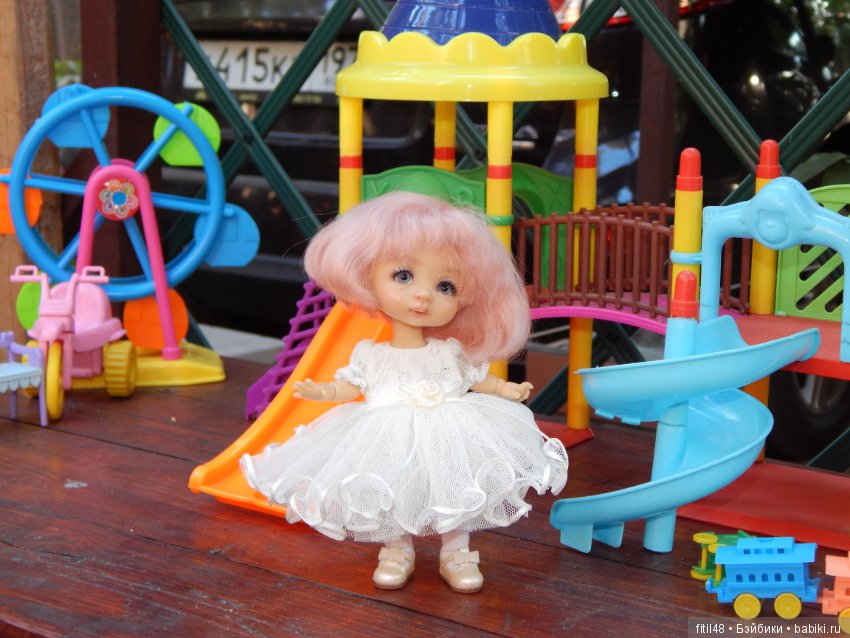 Примеряем обновки с выставки Dollscar