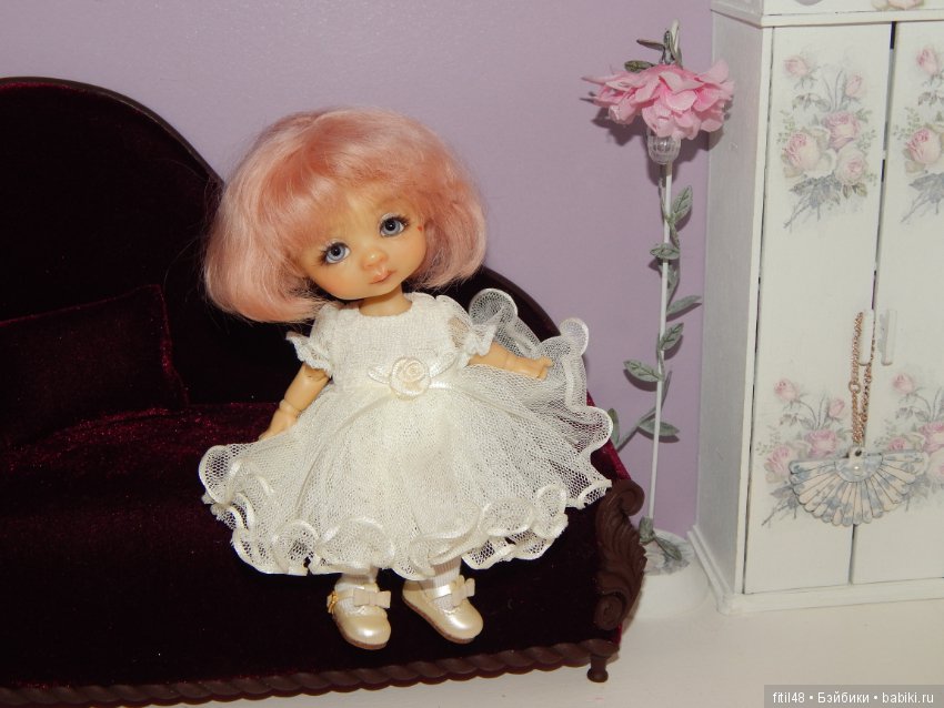 Примеряем обновки с выставки Dollscar