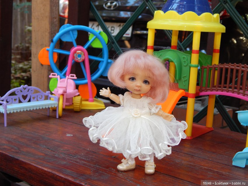 Примеряем обновки с выставки Dollscar