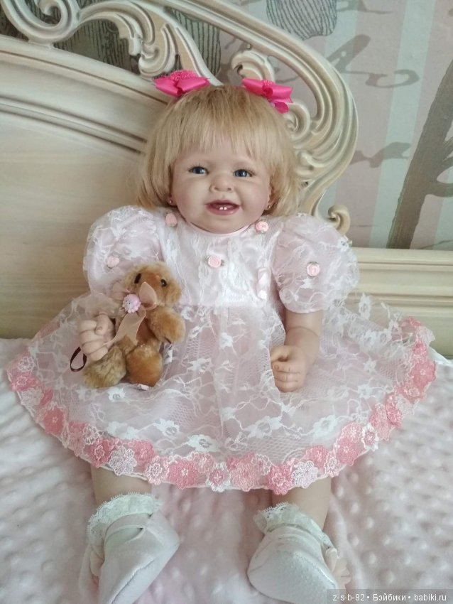 Много улыбашек и одна Бука