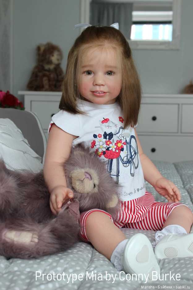 Mia скульптора Conny Burke, автор прототипа сам скульптор