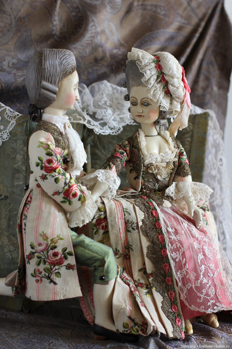 Пара кукол в стиле French Court Doll