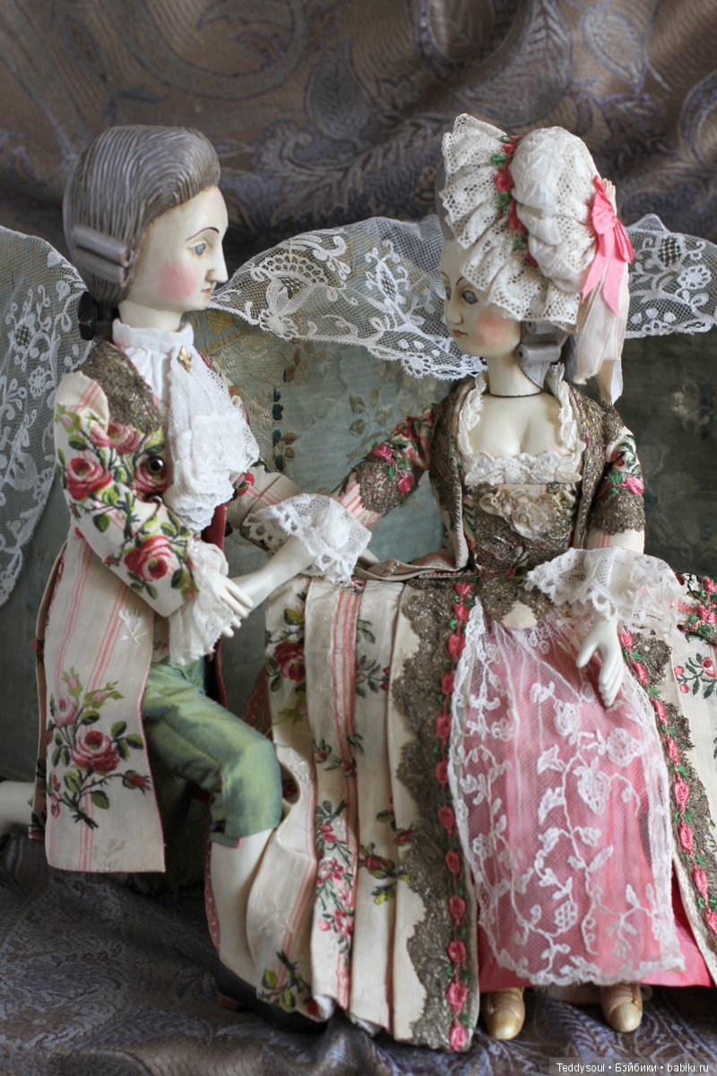 Пара кукол в стиле French Court Doll