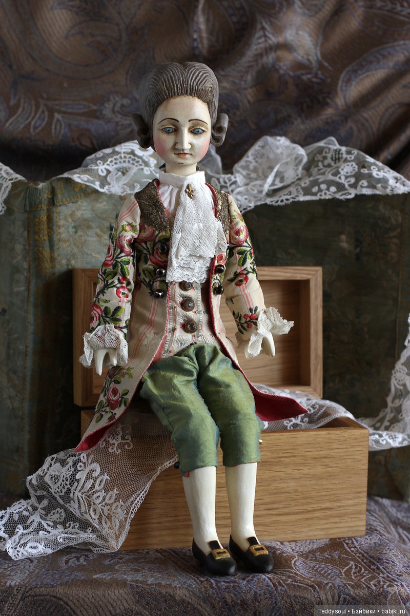 Пара кукол в стиле French Court Doll