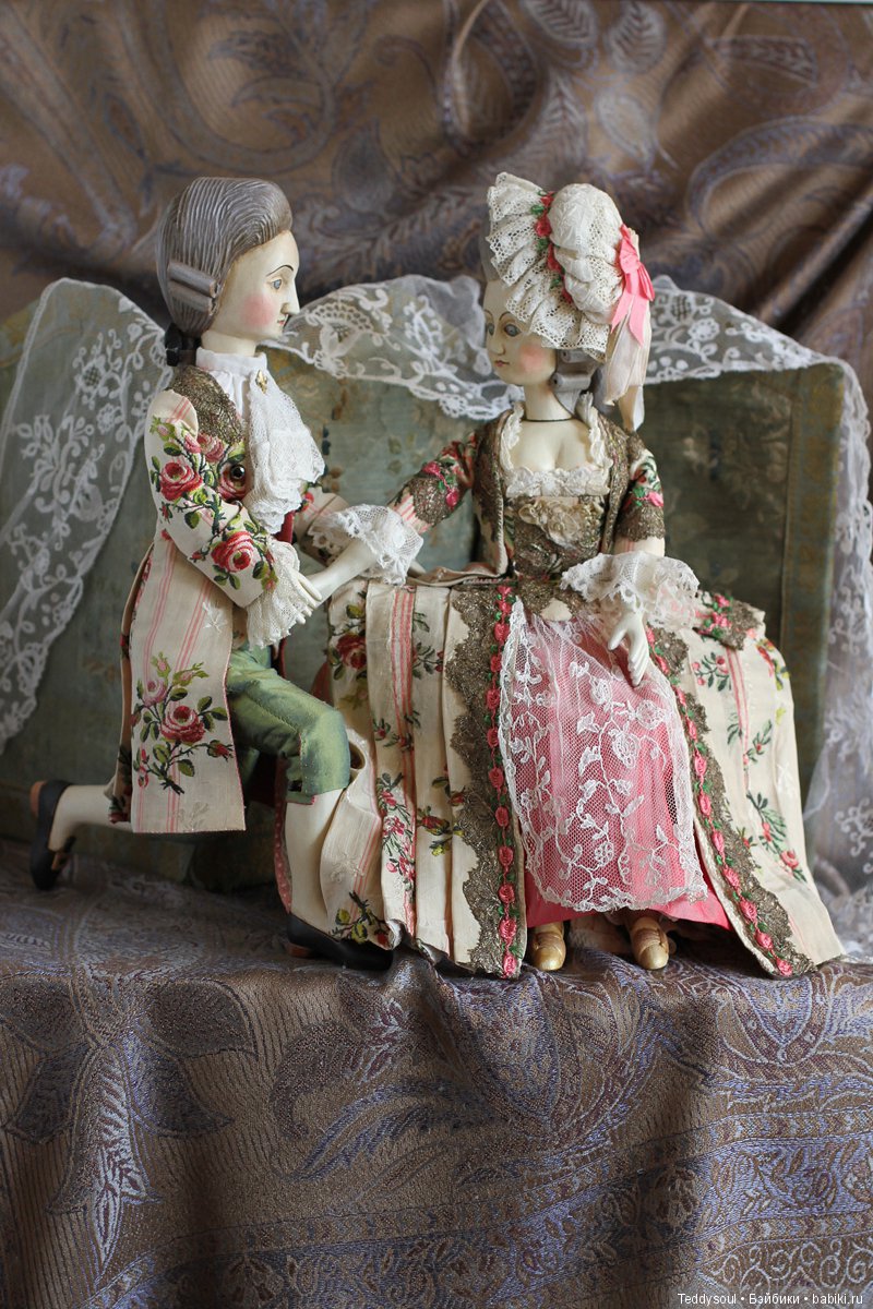Пара кукол в стиле French Court Doll