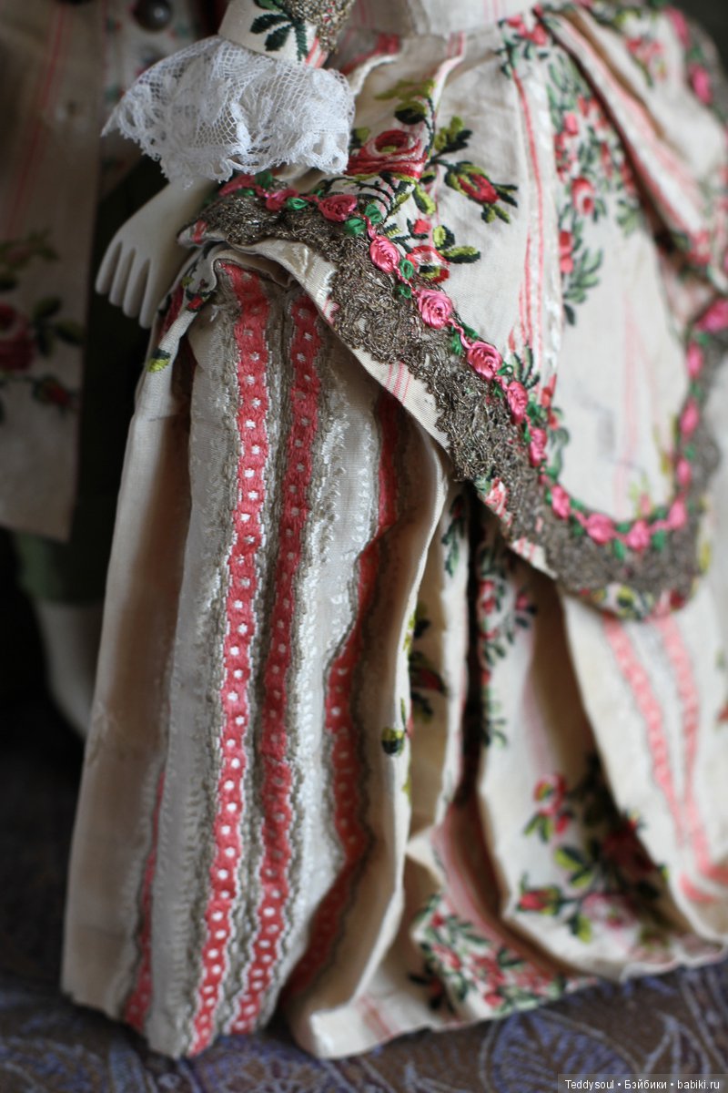 Пара кукол в стиле French Court Doll