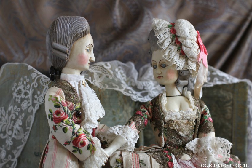 Пара кукол в стиле French Court Doll