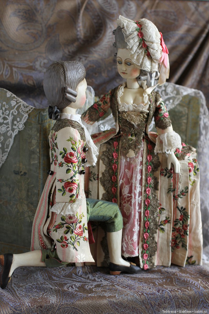 Пара кукол в стиле French Court Doll