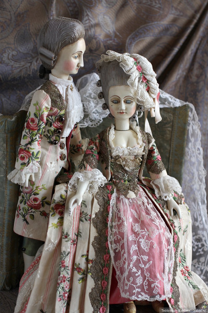 Пара кукол в стиле French Court Doll