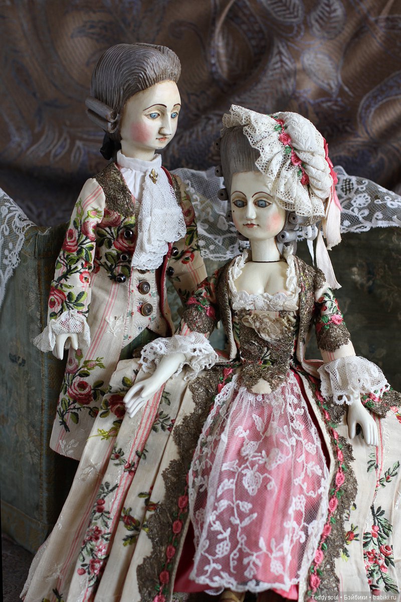 Пара кукол в стиле French Court Doll