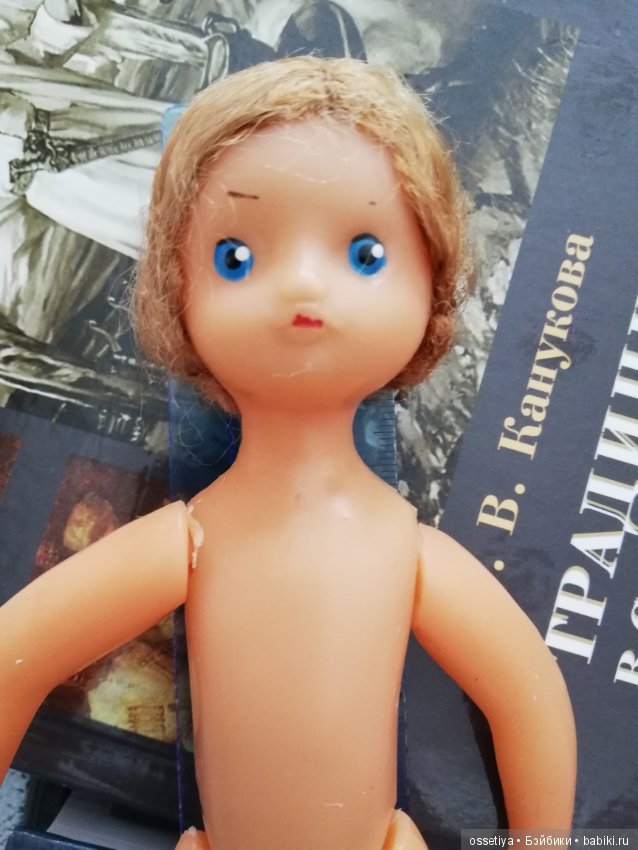 Помогите опознать куколку, Красная шапочка (фото 3)