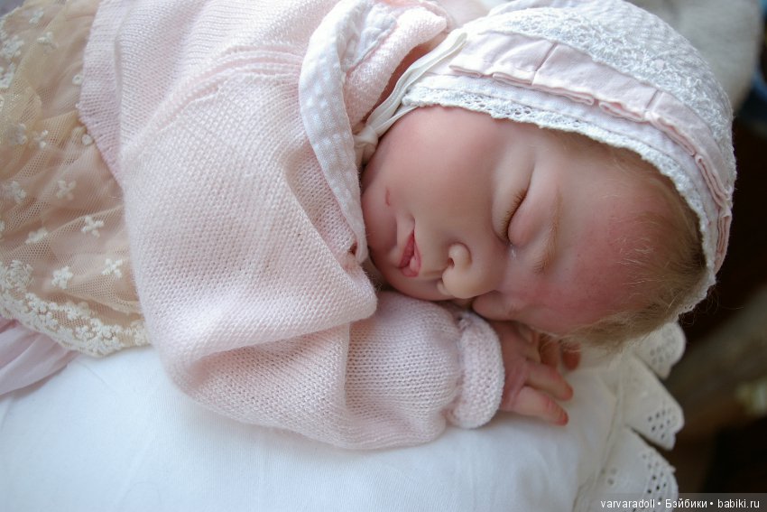 Малышка Ева в новом наряде. И фото со съемок передачи