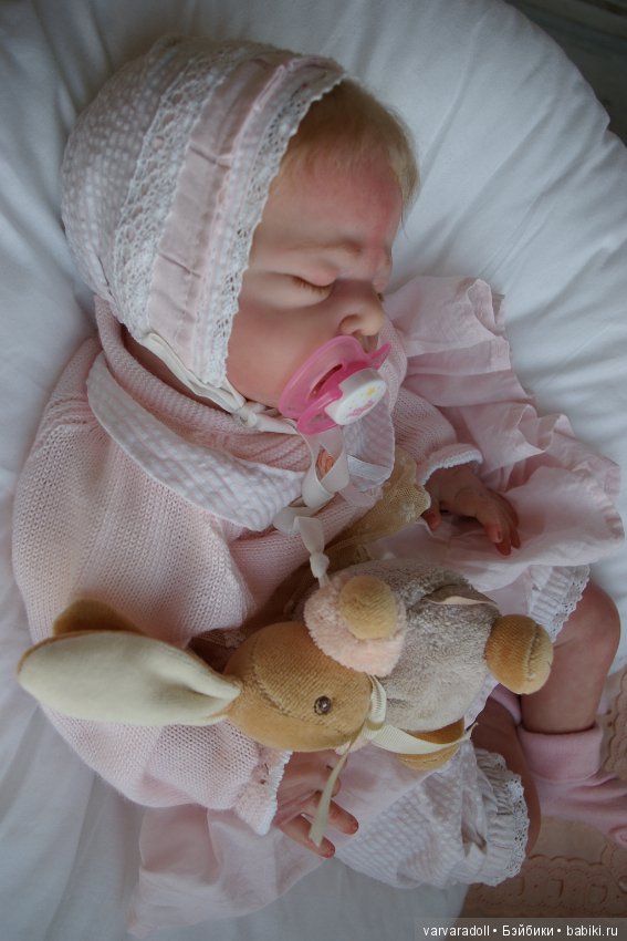 Малышка Ева в новом наряде. И фото со съемок передачи (фото 6)