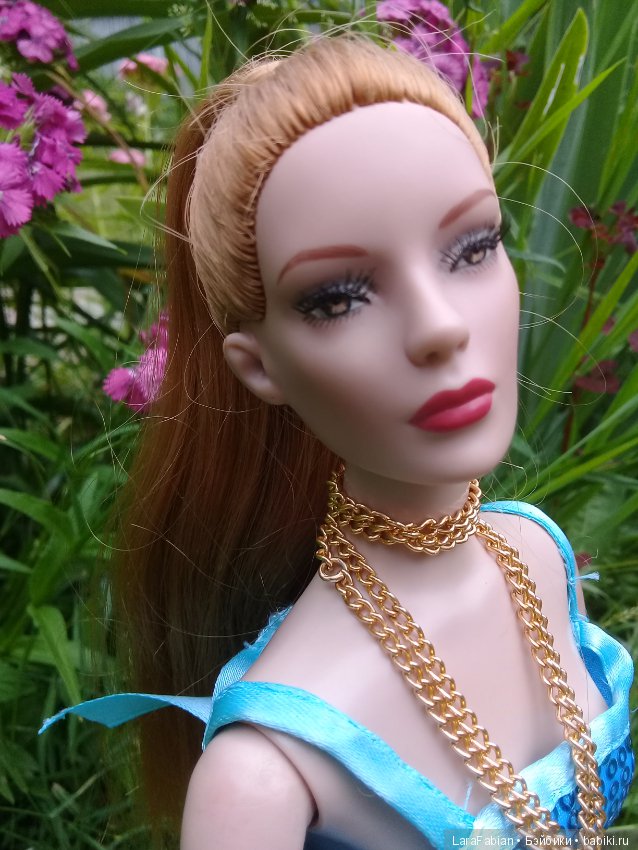 Мисс Бэйбики 2019. Выход Рании-аль--Фируз в вечернем платье (фото 4)