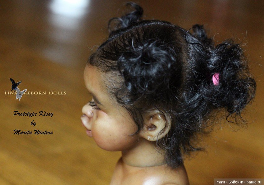Kissy скульптора Marita Winters, автор прототипа Tina Washington