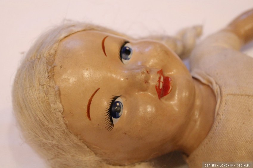 Помогите опознать куклу — Опознание антикварных кукол: поиск по клейму