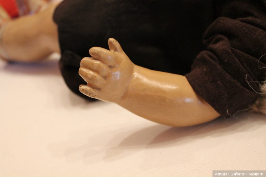 Помогите опознать куклу — Опознание антикварных кукол: поиск по клейму (фото 7)