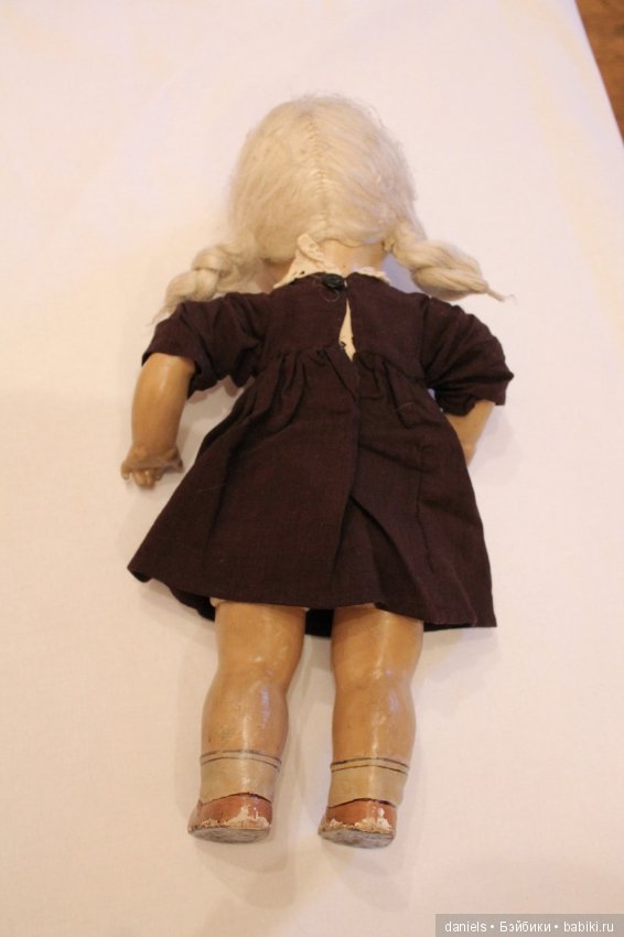 Помогите опознать куклу — Опознание антикварных кукол: поиск по клейму
