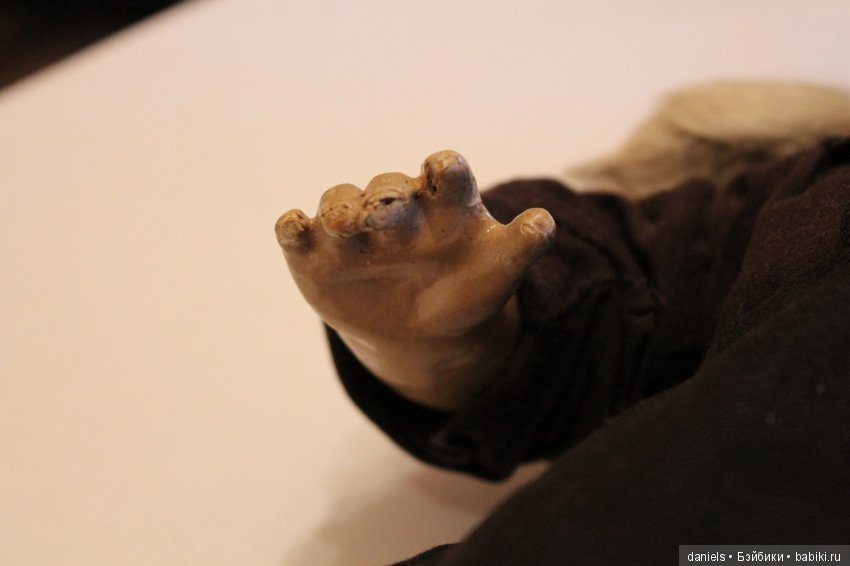 Помогите опознать куклу — Опознание антикварных кукол: поиск по клейму (фото 9)