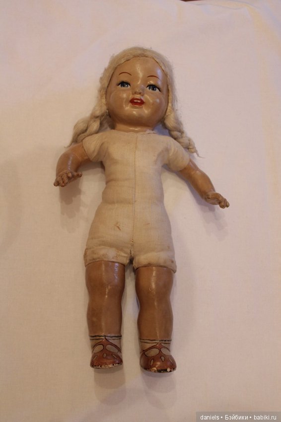 Помогите опознать куклу — Опознание антикварных кукол: поиск по клейму