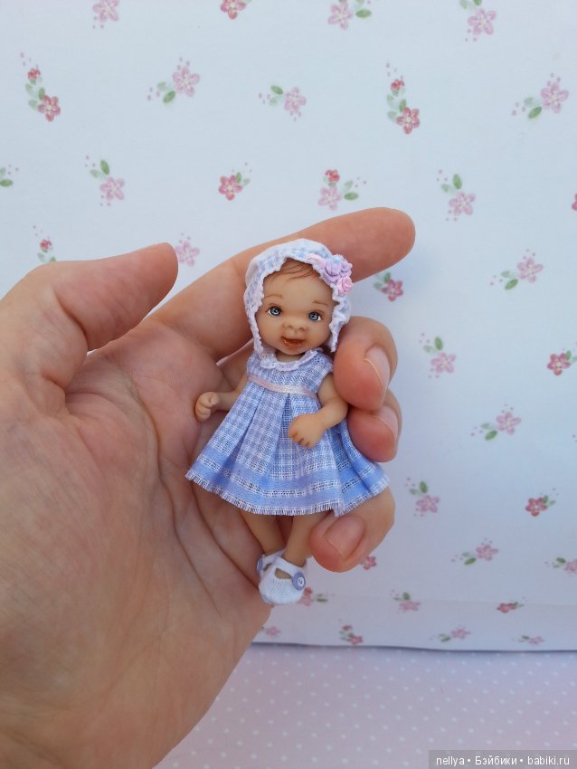 Кнопочка 8 см — Авторские миниатюрные куклы: лепка