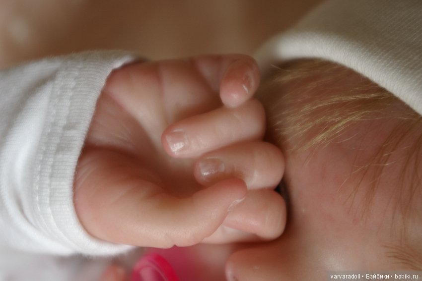 Немного подробностей — Куклы Реборн (Reborn): домашние фото (фото 2)