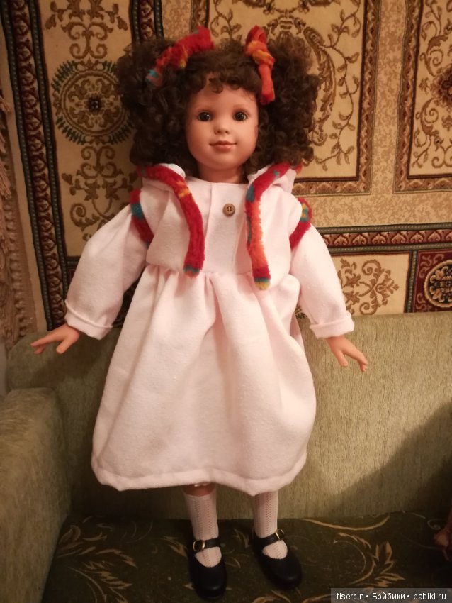 Веселая испанская девочка Миранда от Кармен Гонсалес