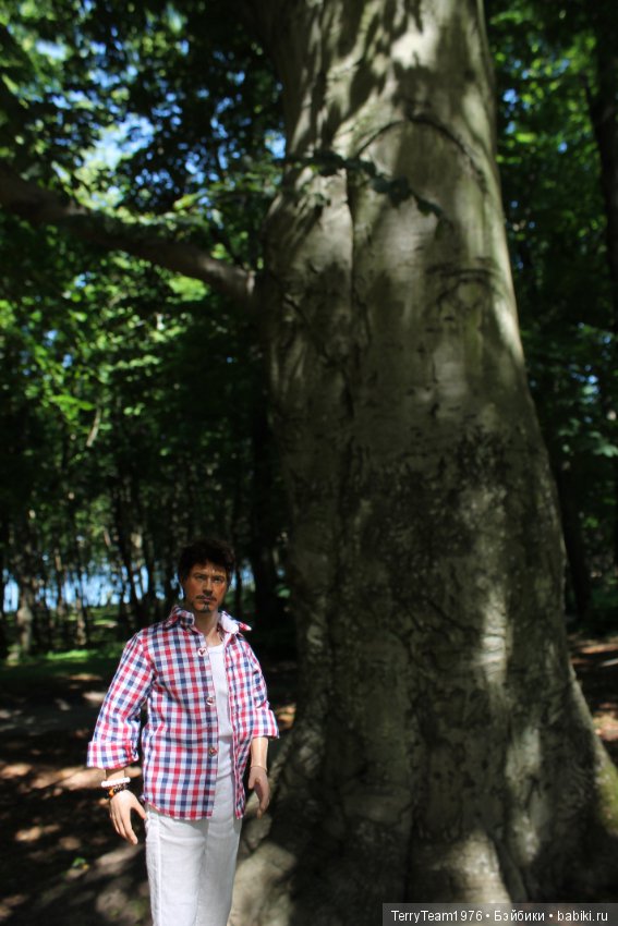 В отпуск с мистером Старком. На пляжУ лежу (фото 2)