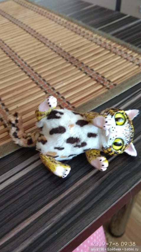 Кому котЭ — Авторские игрушки из разных материалов: синельная проволока (фото 9)