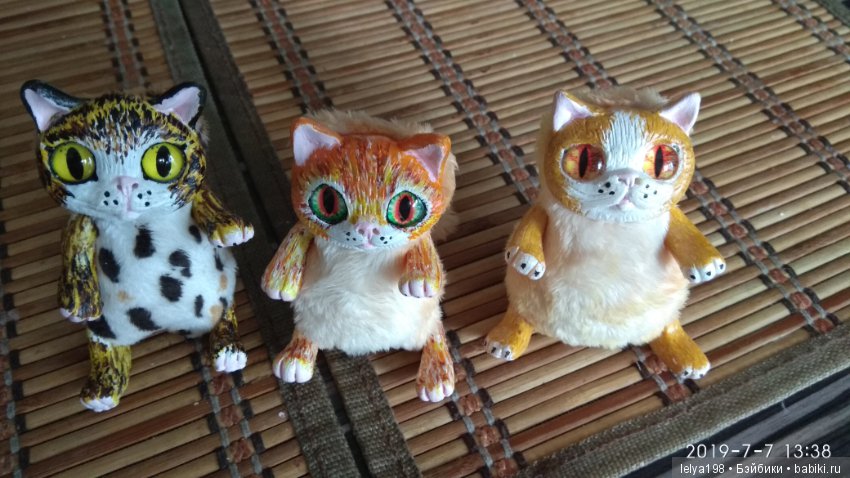 Кому котЭ — Авторские игрушки из разных материалов: синельная проволока (фото 7)